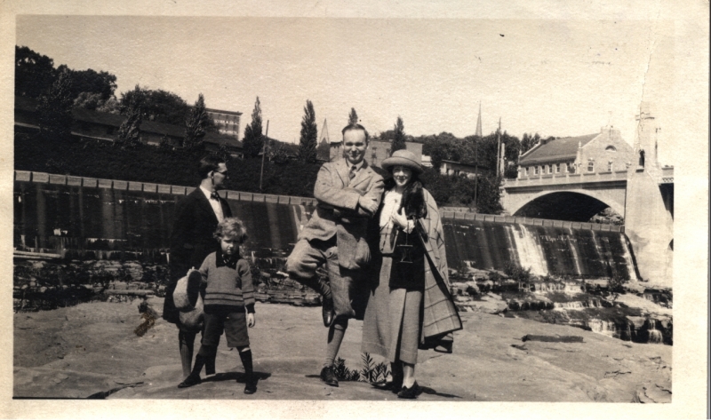 Scaled image s00866.jpg 