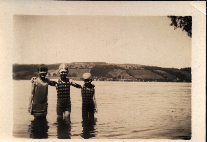 Scaled image s00979.jpg 