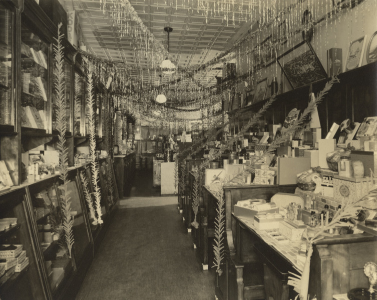 Scaled image s00916.jpg 