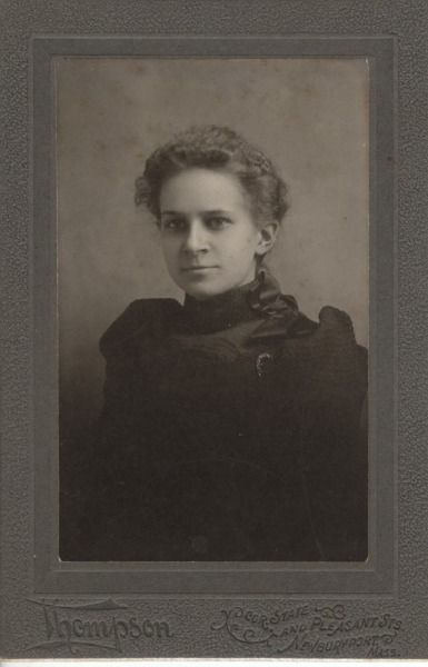 Scaled image s00107.jpg 