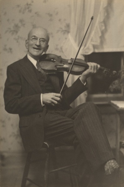 Scaled image s00117.jpg 