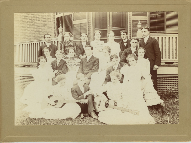 Scaled image s00900.jpg 